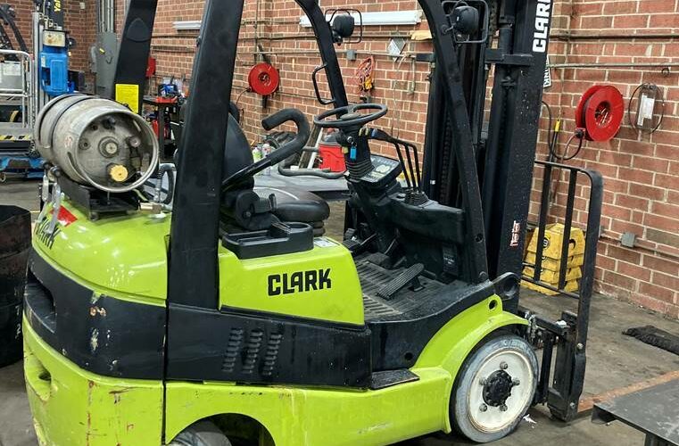 2012 Clark Forklift C25CL featured image