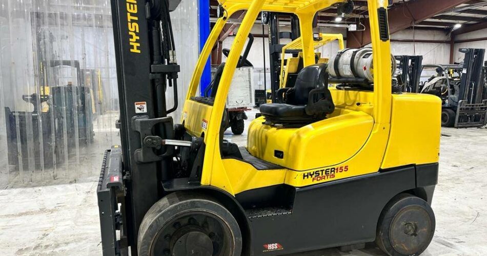 2014 Hyster Forklift S155FT featured image