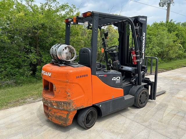 2016 Doosan Forklift GC40 featured image