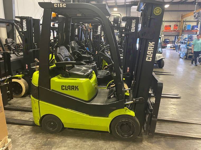 2015 Clark Forklift C15C featured image