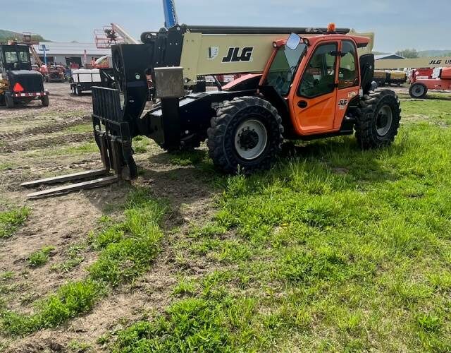 2017 JLG Telehandler 1055 featured image