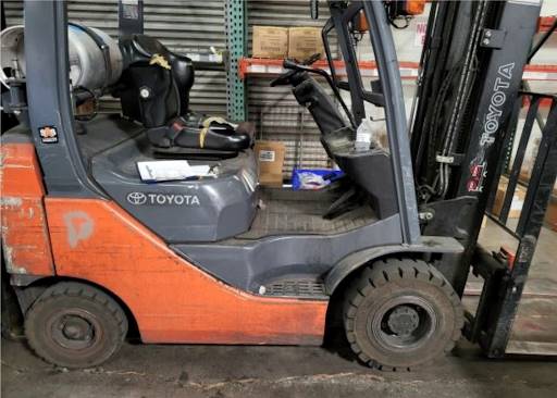 2013 Toyota Forklift 8FGU15 featured image