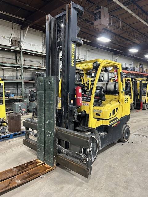 2016 Hyster Forklift S155FT featured image