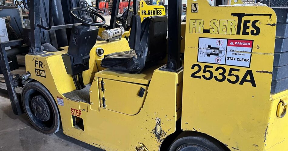 2015 Hoist Liftruck Forklift FR 25/35 featured image