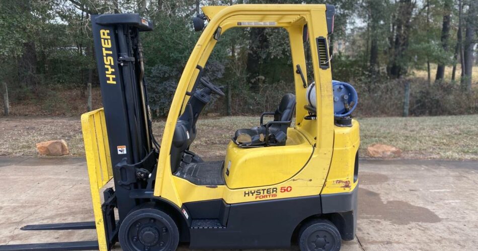 2005 Hyster Forklift S50FT featured image