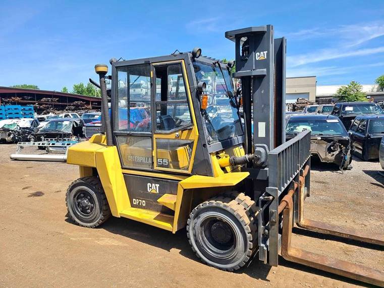 2001 Cat Forklift DP70 featured image