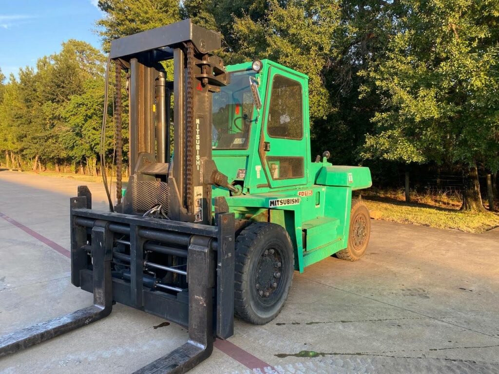 1999 Mitsubishi Forklift FD135 featured image