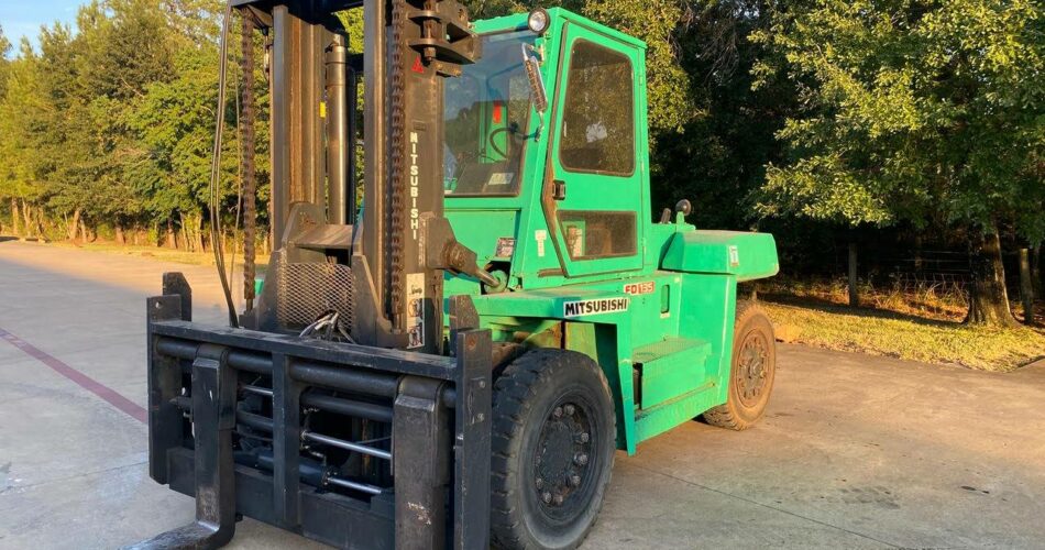 1999 Mitsubishi Forklift FD135 featured image