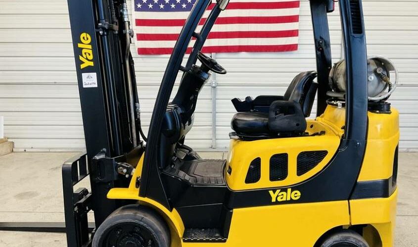 2005 Yale Forklift GLC050VX featured image