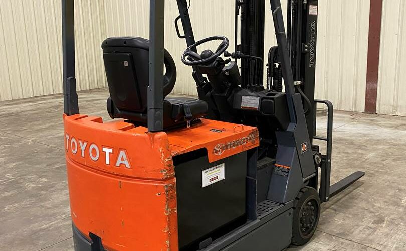 2012 Toyota Forklift 7FBCU15 featured image