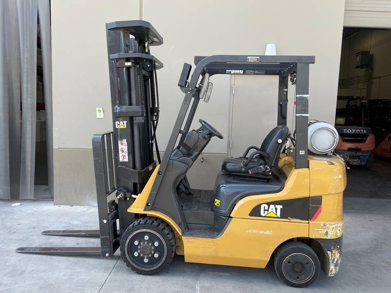 2013 Cat Forklift 2C5000 featured image