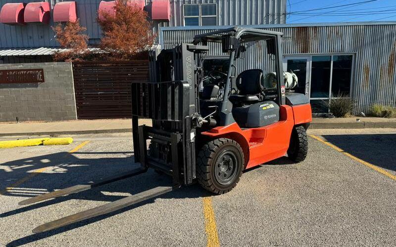 2003 Toyota Forklift 7FGU35 featured image