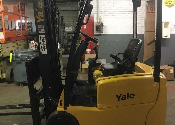 2018 Yale Forklift ERP030VT featured image