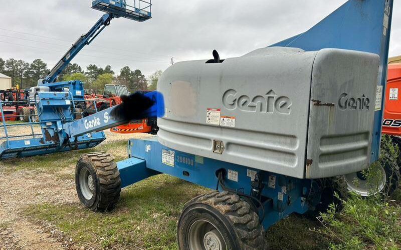 2011 Genie Boom Lift S40 featured image