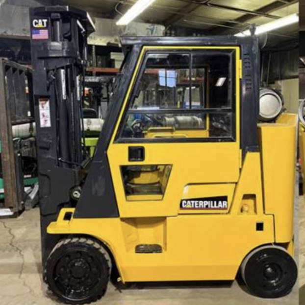 2005 Cat Forklift GC40KS featured image