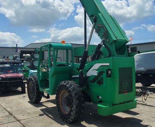 2013 Skytrak Telehandler 6042 featured image