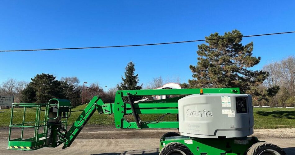 2014 Genie Boom Lift Z-45/25J RT featured image