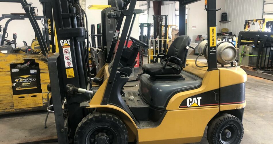 2006 Cat Forklift P5000 featured image