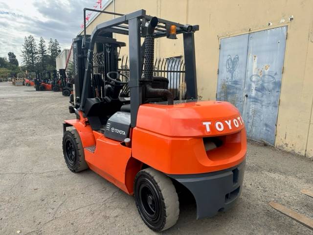 2009 Toyota Forklift 7FDU35 featured image