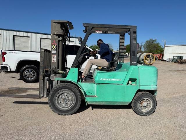 2005 Mitsubishi Forklift FG40K1 featured image