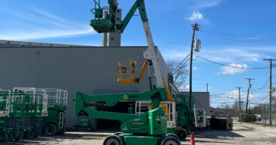 2014 JLG Boom Lift E450AJ featured image