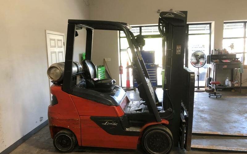 2017 Linde Forklift HT25CT featured image