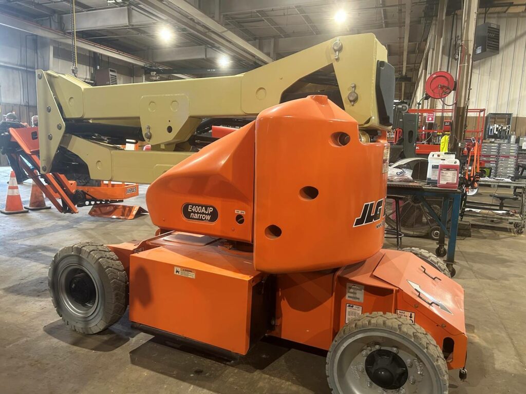 2017 JLG Boom Lift E400AJPN featured image