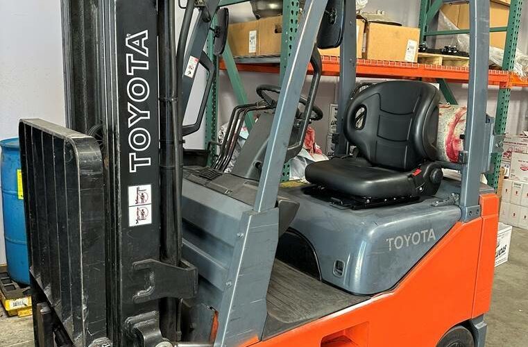 2010 Toyota Forklift 8FGCU15 featured image