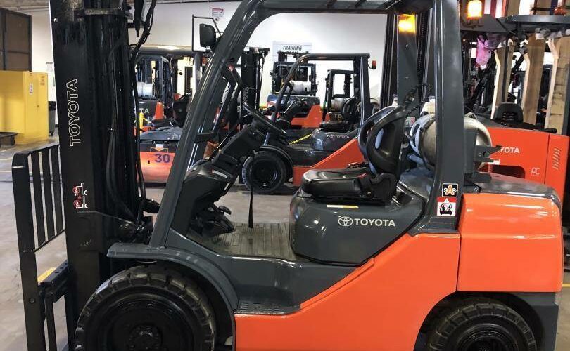 2008 Toyota Forklift 8FGU30 featured image