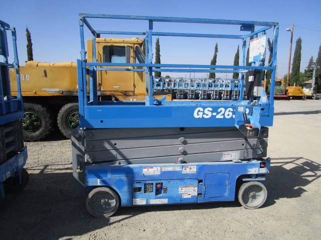 2015 Genie Scissor Lift GS-2632 featured image