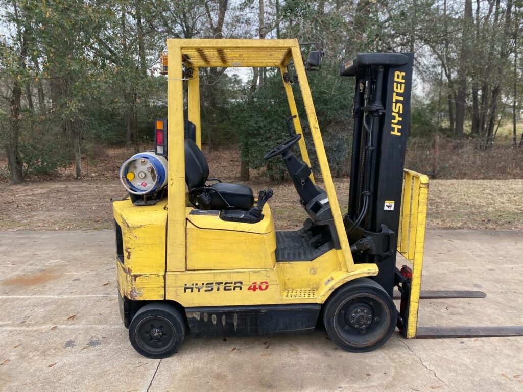 2002 Hyster Forklift S40XM featured image