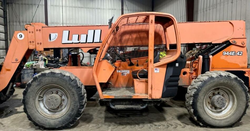 2008 Lull Telehandler 9.44E+0 featured image