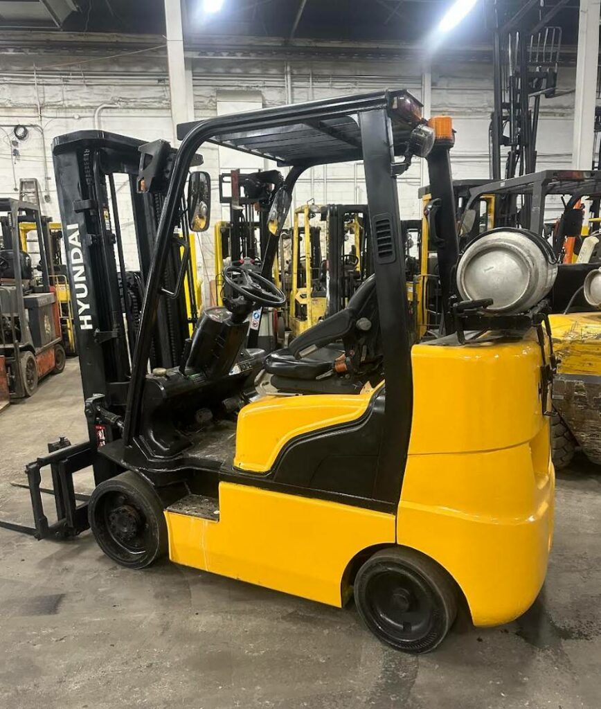 2018 Hyundai Forklift 25LC-7A featured image