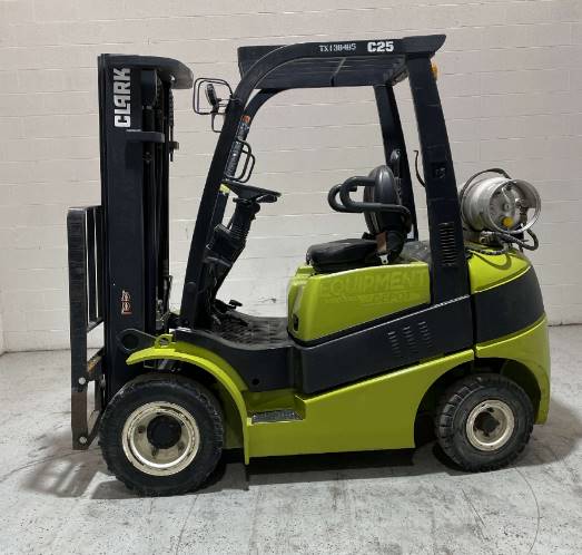 2014 Clark Forklift C25CL featured image