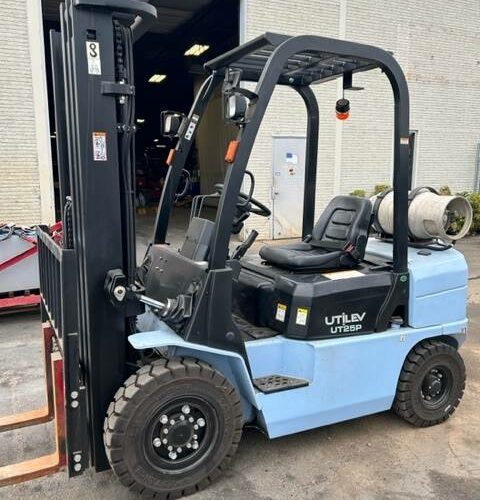 2015 UTILEV Forklift UT25P featured image