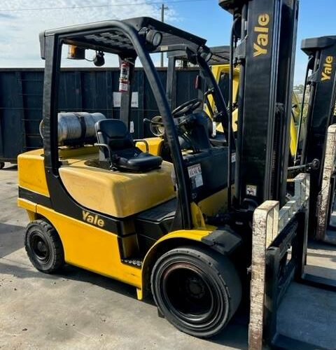 2015 Yale Forklift GLP060VX featured image