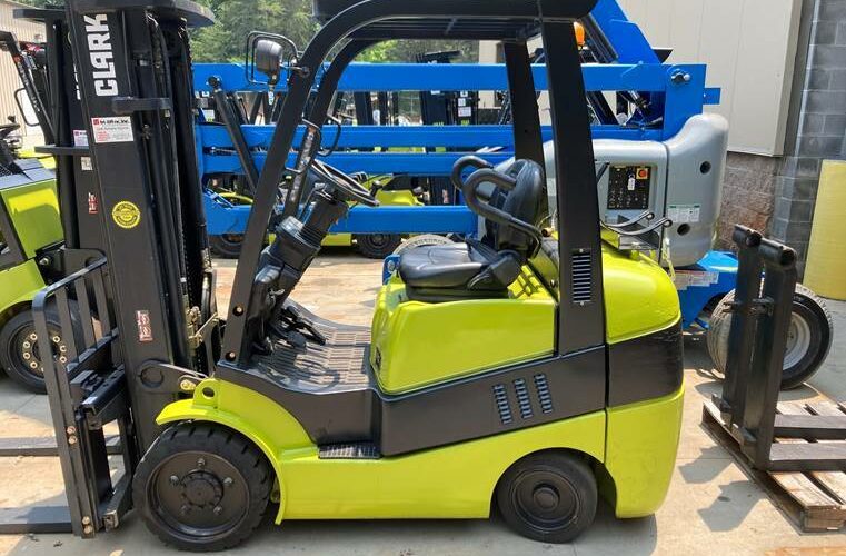 2011 Clark Forklift C30L featured image