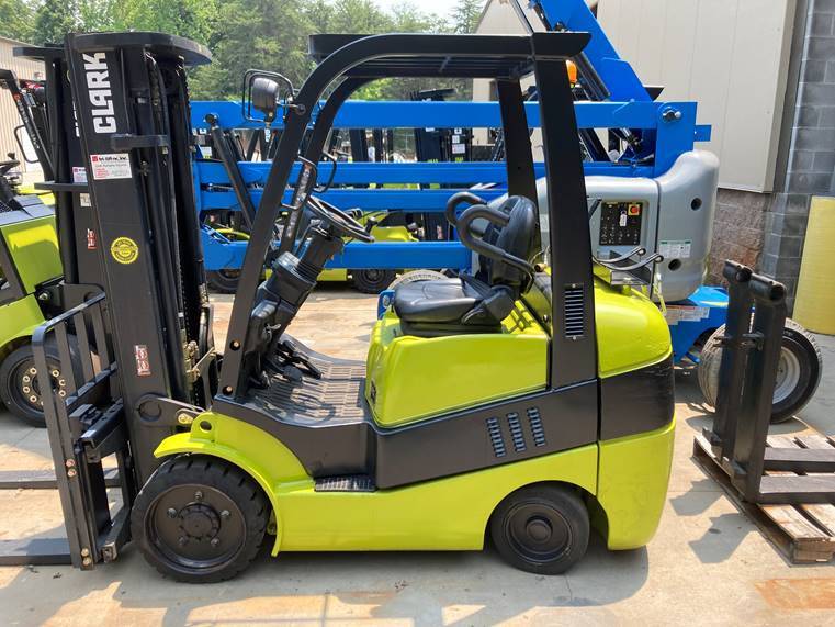 2011 Clark Forklift C30L featured image