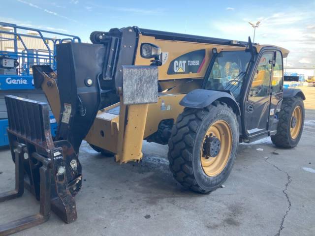 2016 Cat Telehandler TL1055D featured image