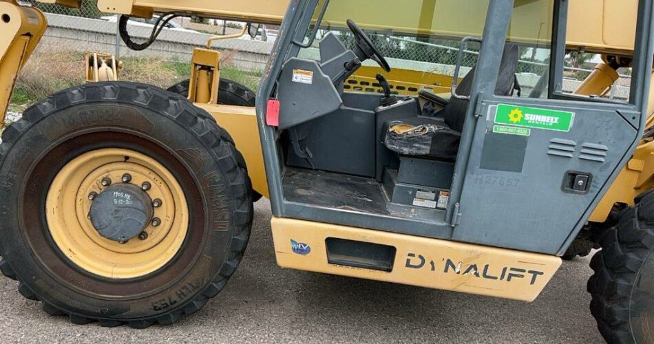 2013 Gehl Telehandler DL12-40 featured image