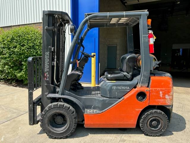 2012 Toyota Forklift 8FGU25 featured image