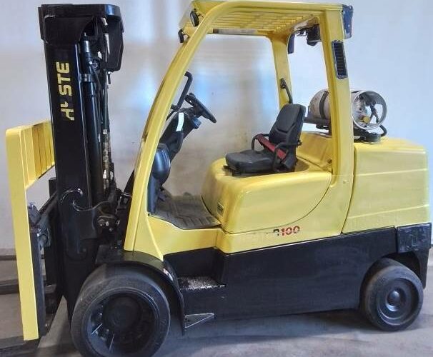 2018 Hyster Forklift S100FT featured image