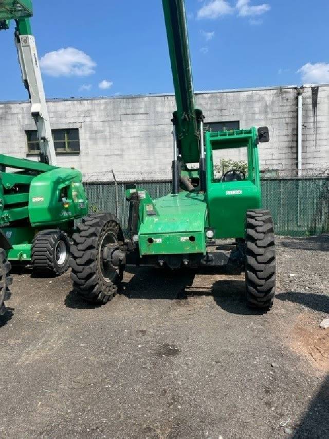 2014 Skytrak Telehandler 6036 featured image