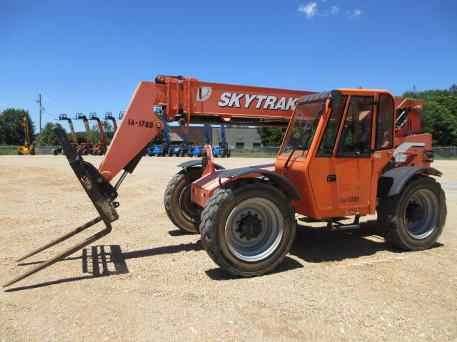 2015 Skytrak Telehandler 6042 featured image