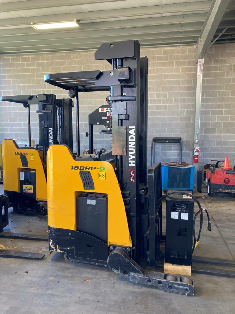 2019 Hyundai Forklift 18BRP-9 featured image