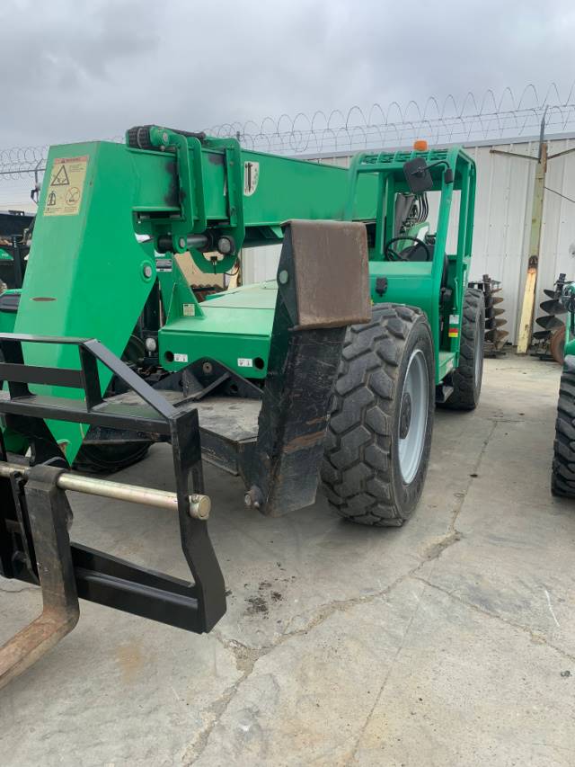 2013 Skytrak Telehandler 10042 featured image