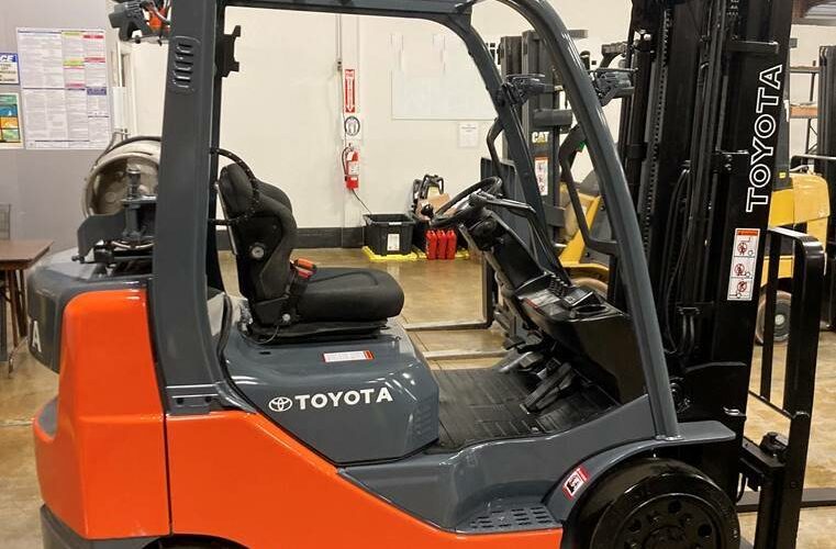 2017 Toyota Forklift 8FGCU25 featured image