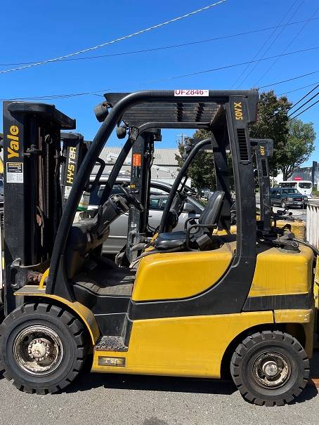 2013 Yale Forklift GLP050VX featured image