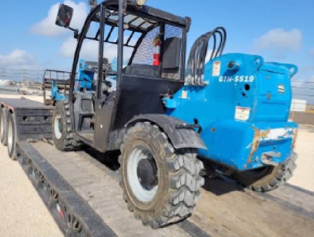 2016 Genie Telehandler GTH-5519 featured image