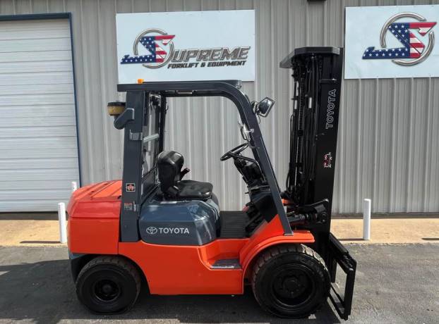 2007 Toyota Forklift 7FDU30 featured image